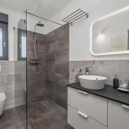 Rustic Luxury Dalma & Dalmata Villa Murvica (Policnik)