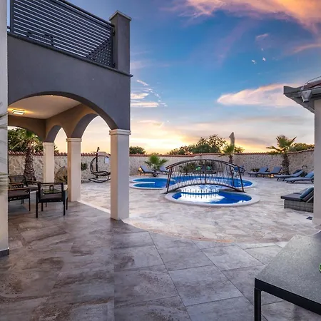 Rustic Luxury Dalma & Dalmata Villa